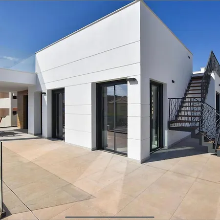 Beautiful Private & Pool *